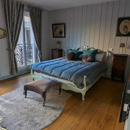 D'hôtes La Grenade Bleue 4* Pons