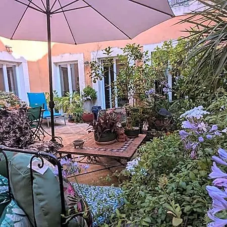 Nocleg ze śniadaniem D'hotes La Grenade Bleue 4*