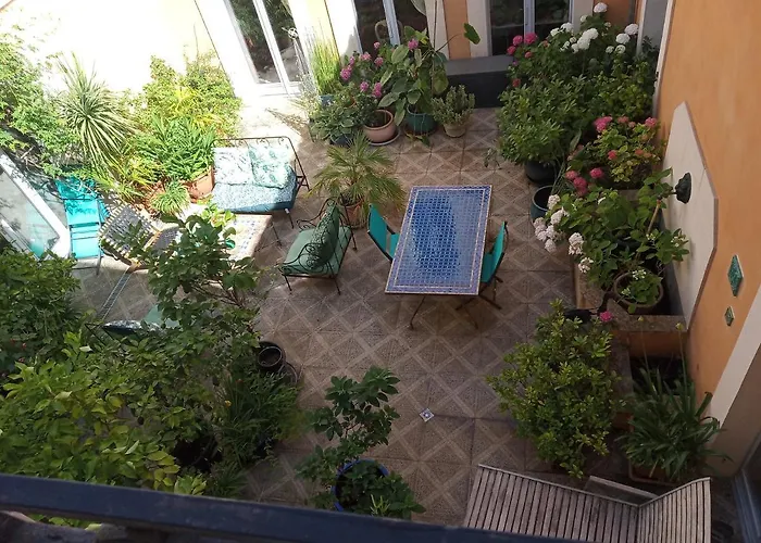 D'hôtes La Grenade Bleue Pons