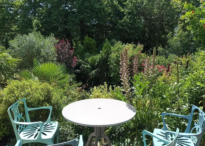 B&B D'hotes La Grenade Bleue