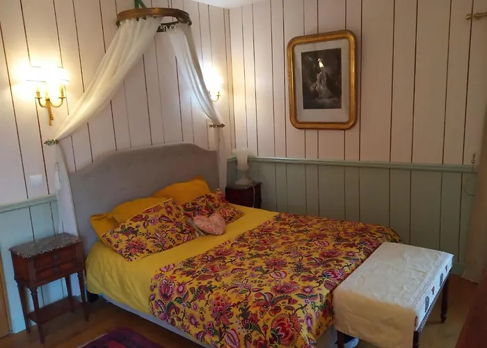 D'hotes La Grenade Bleue B&B 4*