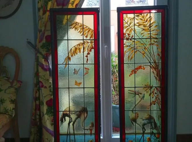 D'hôtes La Grenade Bleue Couette-café Pons