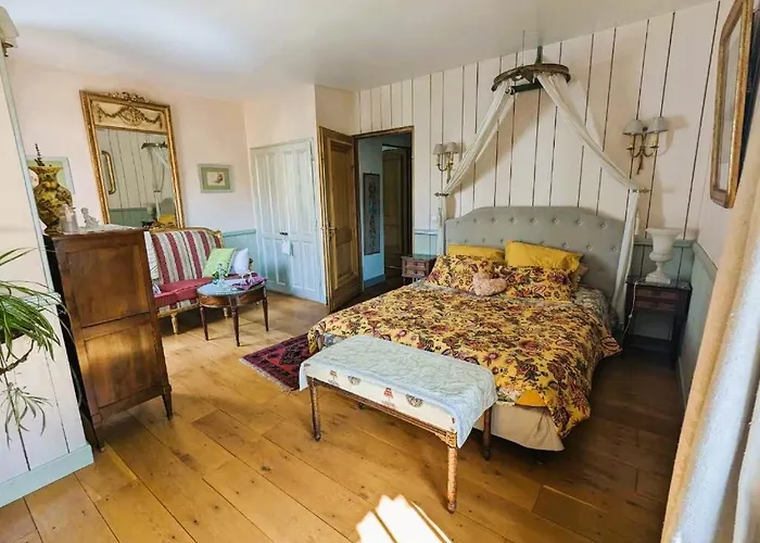 D'hotes La Grenade Bleue